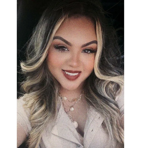 Vanesa Davila
